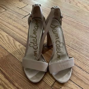 Used Sam Edelman pumps. Block heel. Nude 5.5